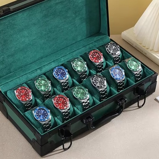 Rokxor Collectico Green Metal Case Watch Organiser with 12 Slots - Image 4