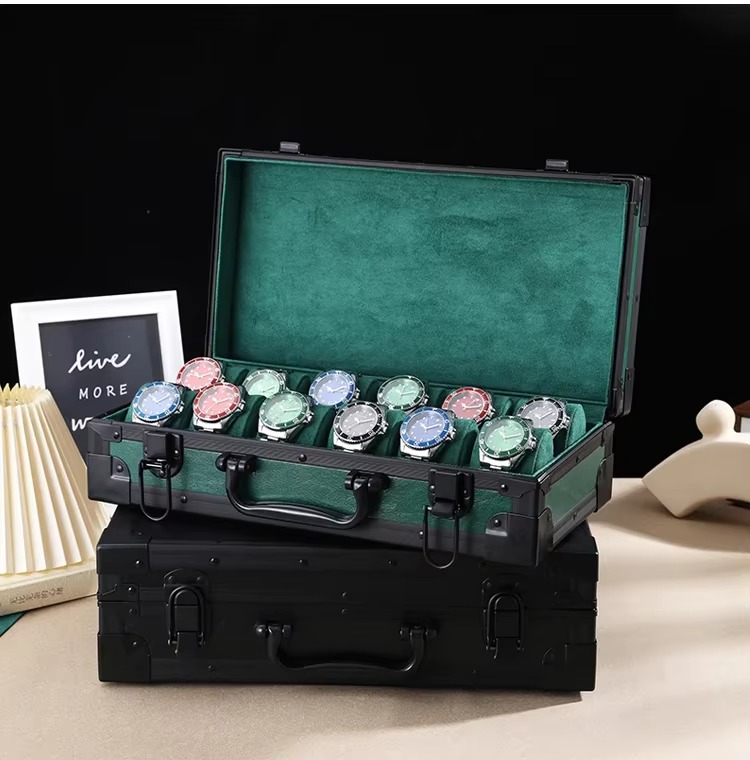 Rokxor Collectico Green Metal Case Watch Organiser with 12 Slots - Image 6